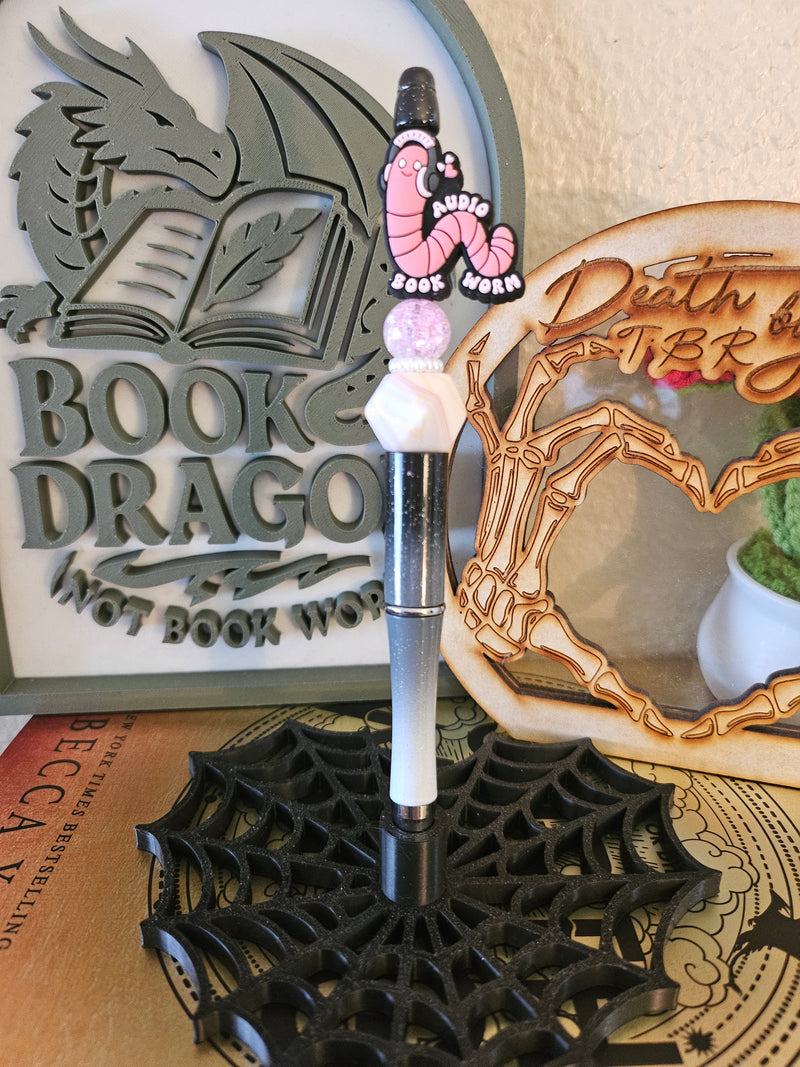 Chaos, Coffee & Chapters pen